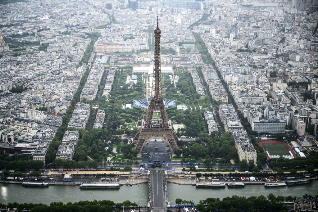 Una panorámica de la Torre Eiffel