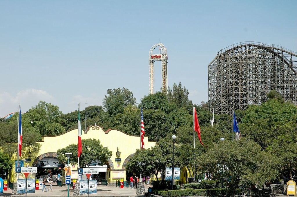 Six Flags México aún no puede construir su nueva atracción hasta que concluya la consulta ciudadana.