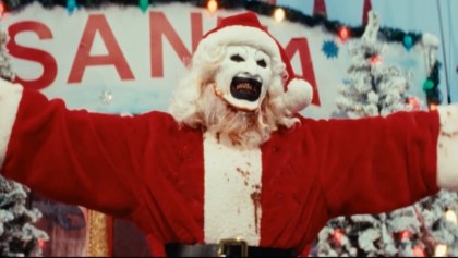 Art The Clown le pone terror a la Navidad en el primer tráiler de 'Terrifier 3'