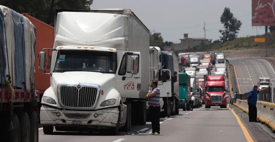 Bloqueo Autopista Puebla-2