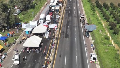 Bloqueo en la carretera México-Puebla.