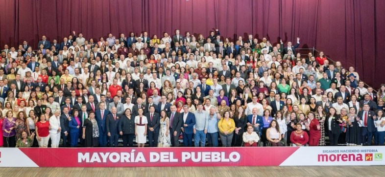 Dominio guinda: Así quedaría el Congreso con más de 300 diputados y 80 senadores de Morena