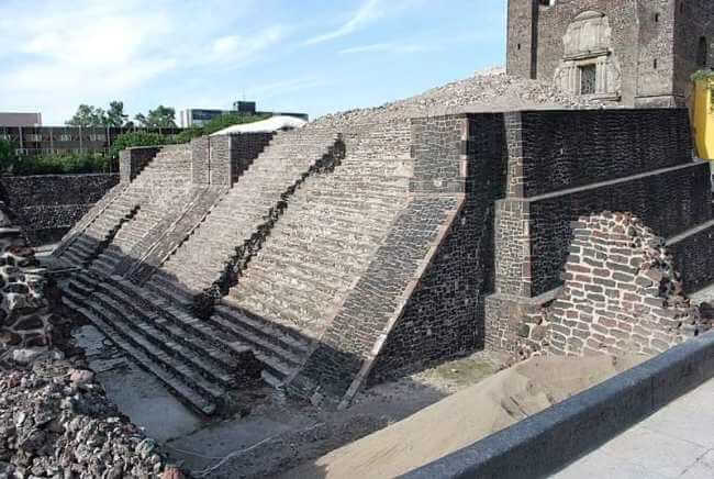 Encontraron un embarcadero prehispánico en Tlatelolco