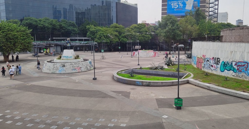 Biciestacionamiento, áreas verdes y más: Así quieren rehabilitar a la Glorieta de Insurgentes