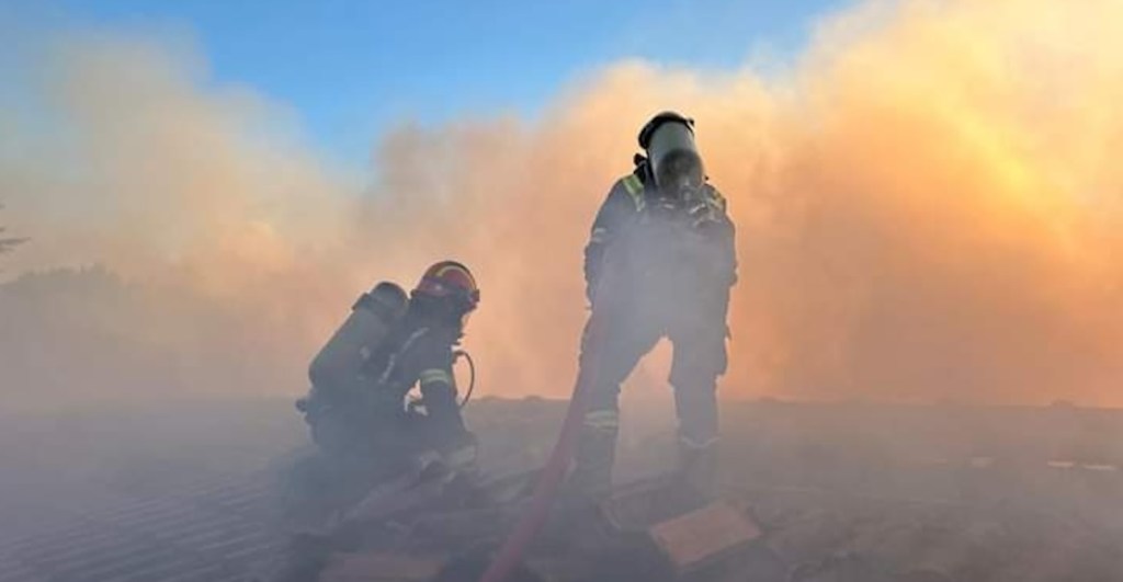 Incendios en Grecia: Atenas atrapada por incendio forestal que ha arrasado más de 10 mil hectáreas