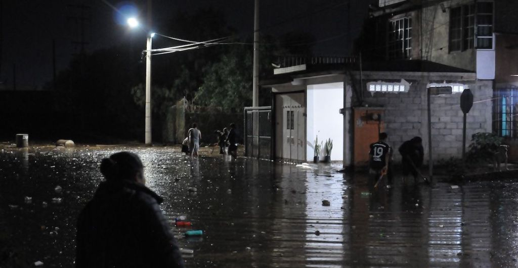 Chalco lleva 10 días de inundaciones de aguas negras: La historia de nunca acabar