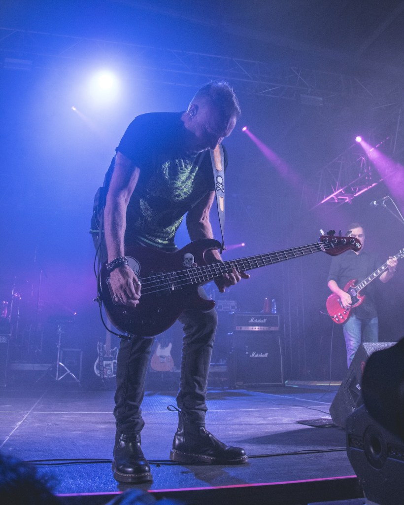 peter hook pabellon oeste palacio de los deportes 5