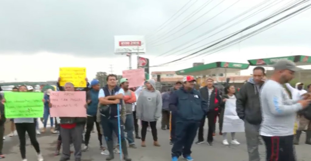 18 días de inundaciones y un bloqueo en la carretera Chalco-Cuautla para pedir ayuda