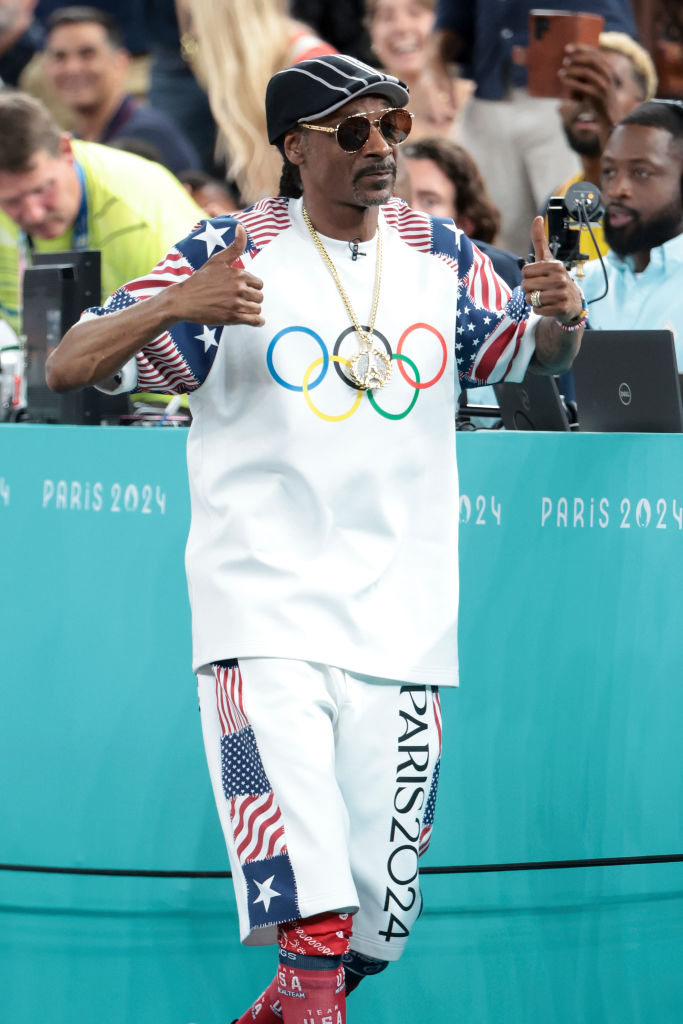 Snoop Dogg en el partido de basquetbol de Estados Unidos