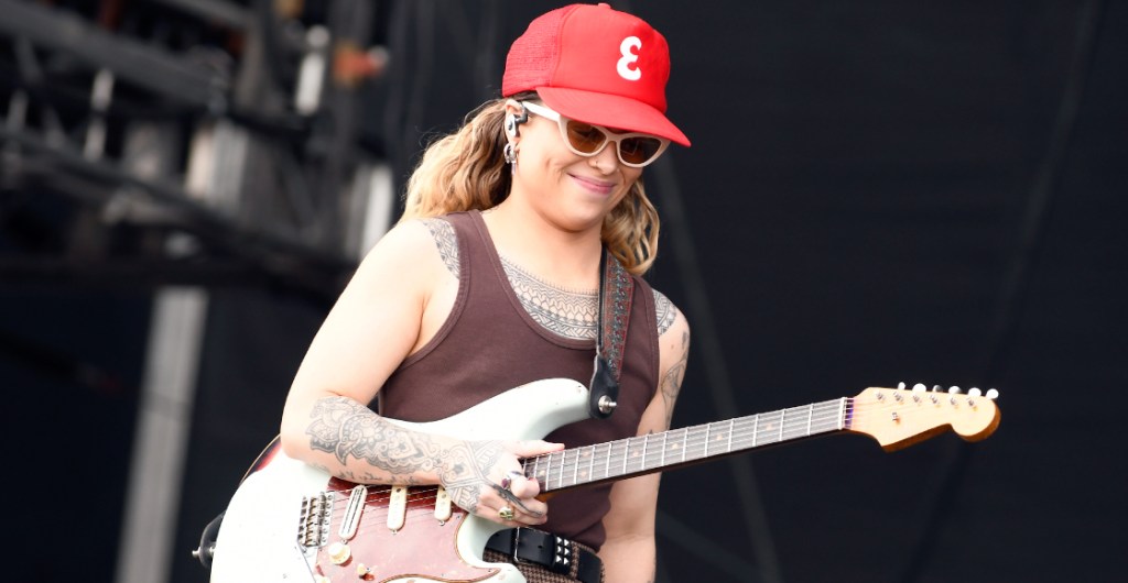 Tash Sultana y cómo una sola persona puede crear un universo musical