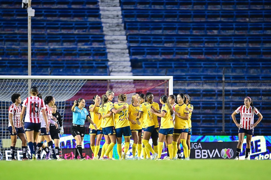 América goleó 7-0 a Chivas