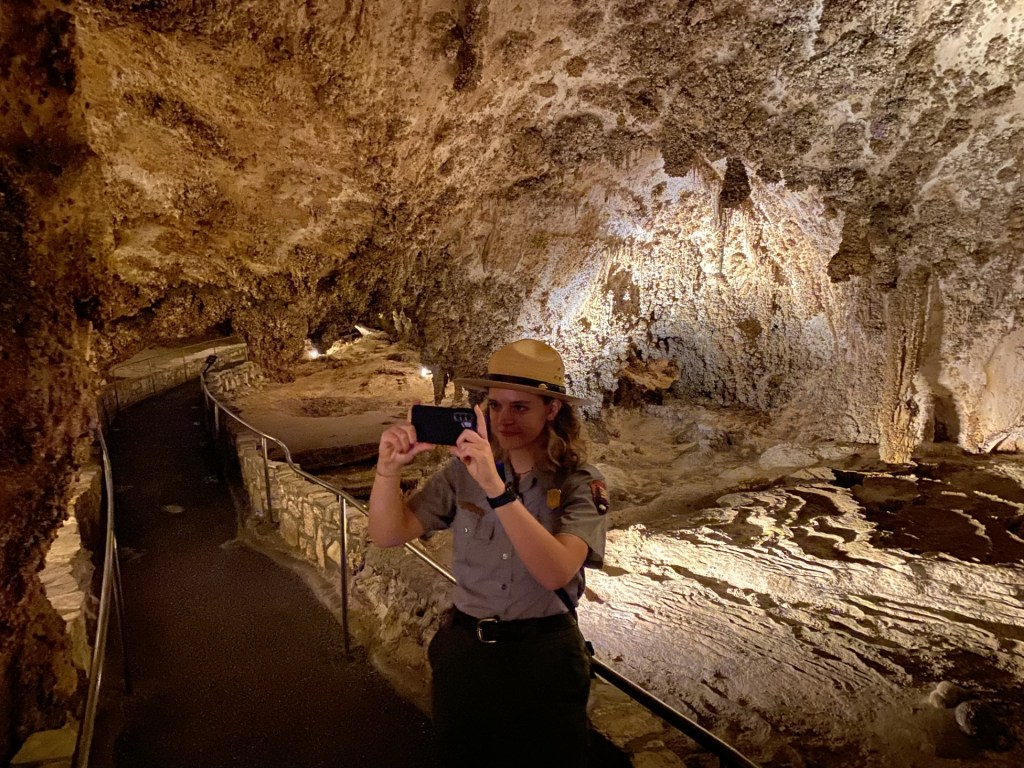 bolsa de frituras amenazó el ecosistema de una cueva en un Parque Nacional