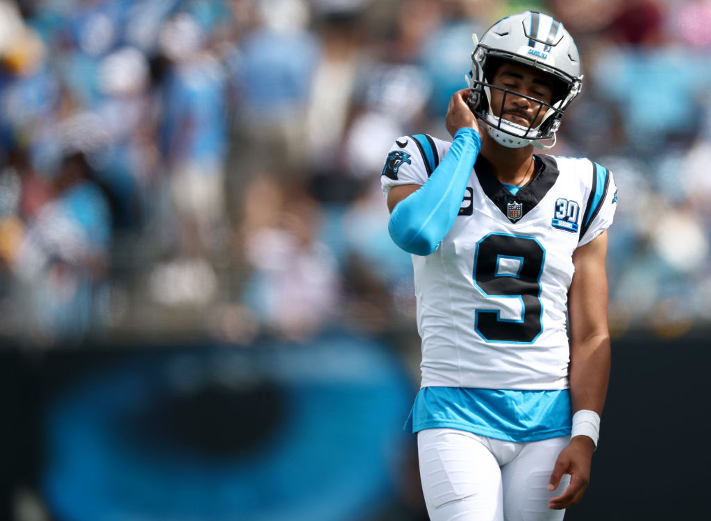 Adiós a la titularidad en la NFL y hola banca de Panthers