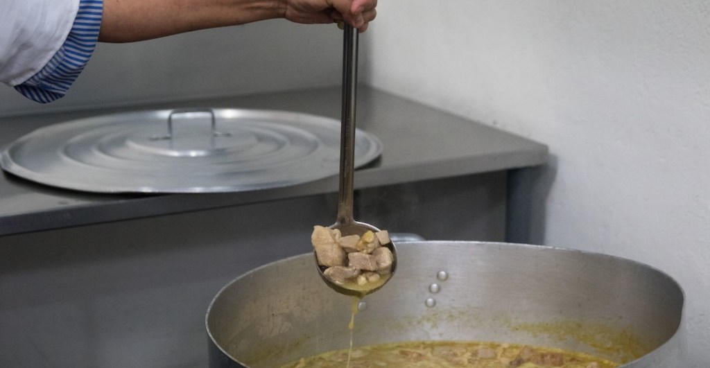 Échenle un ojo al menú de la cena del 15 de septiembre en el Torito