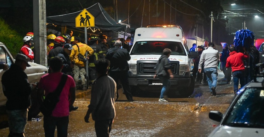 Lluvias en el Valle de México: Desgajamiento en Naucalpan e inundaciones en el sur de CDMX