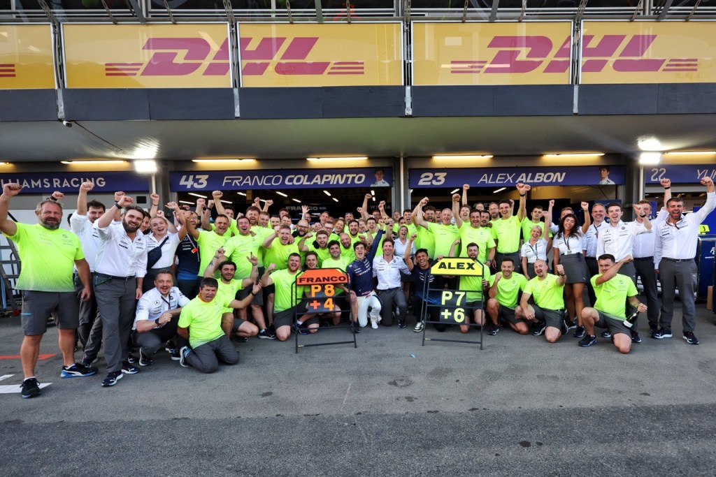 Franco Colapinto y Williams celebran sus dobles puntos en el Gran Premio de Azerbaiyán