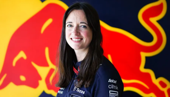 Helmut Marko sobre el posible ascenso de Hannah Schmitz en Red Bull