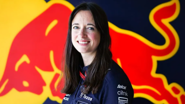 Helmut Marko sobre el posible ascenso de Hannah Schmitz en Red Bull