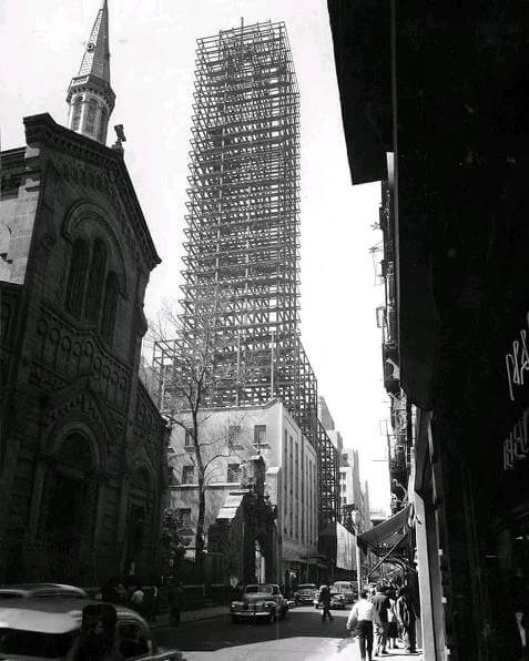 La extraña y fascinante historia de la Torre Latinoamericana