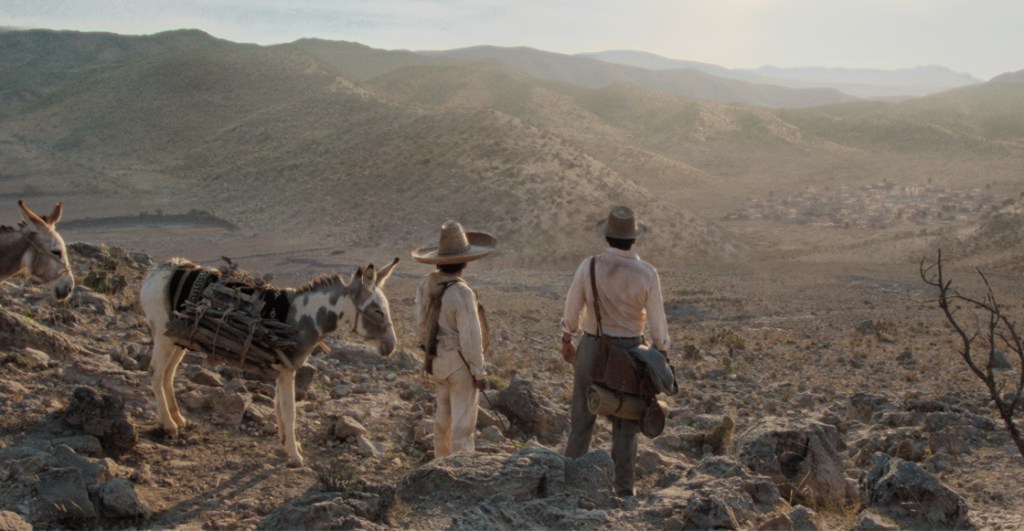 Tenoch Huerta y Noé Hernández en 'Pedro Páramo'