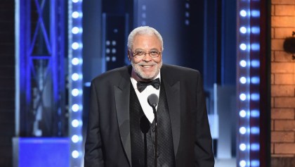 Muere James Earl Jones, la voz de Mufasa y Darth Vader, a los 93 años