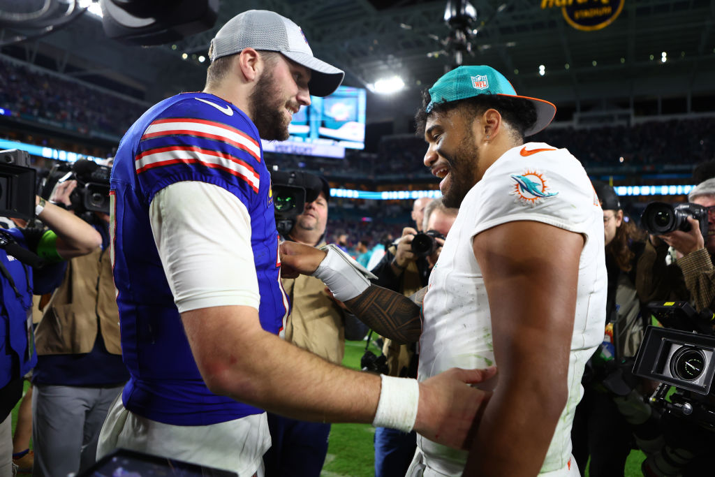 Josh Allen y Tua Tagovailoa