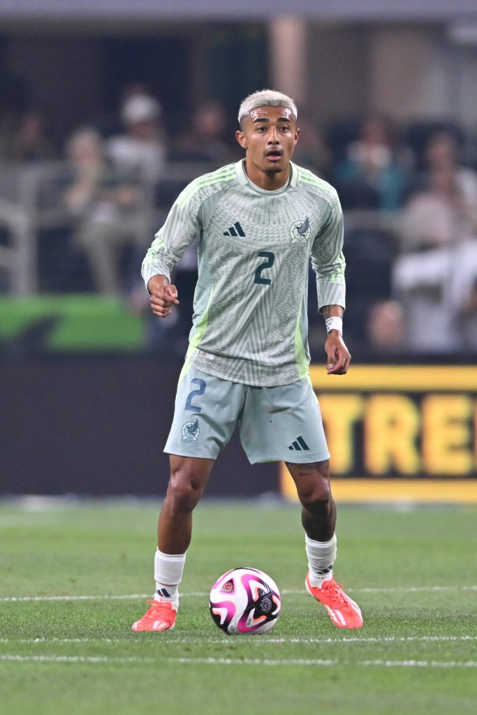 Julian Araujo, Selección Mexicana