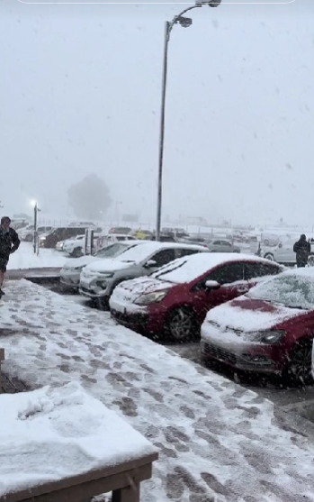 Fotos y videos de la caída nieve en Sudáfrica