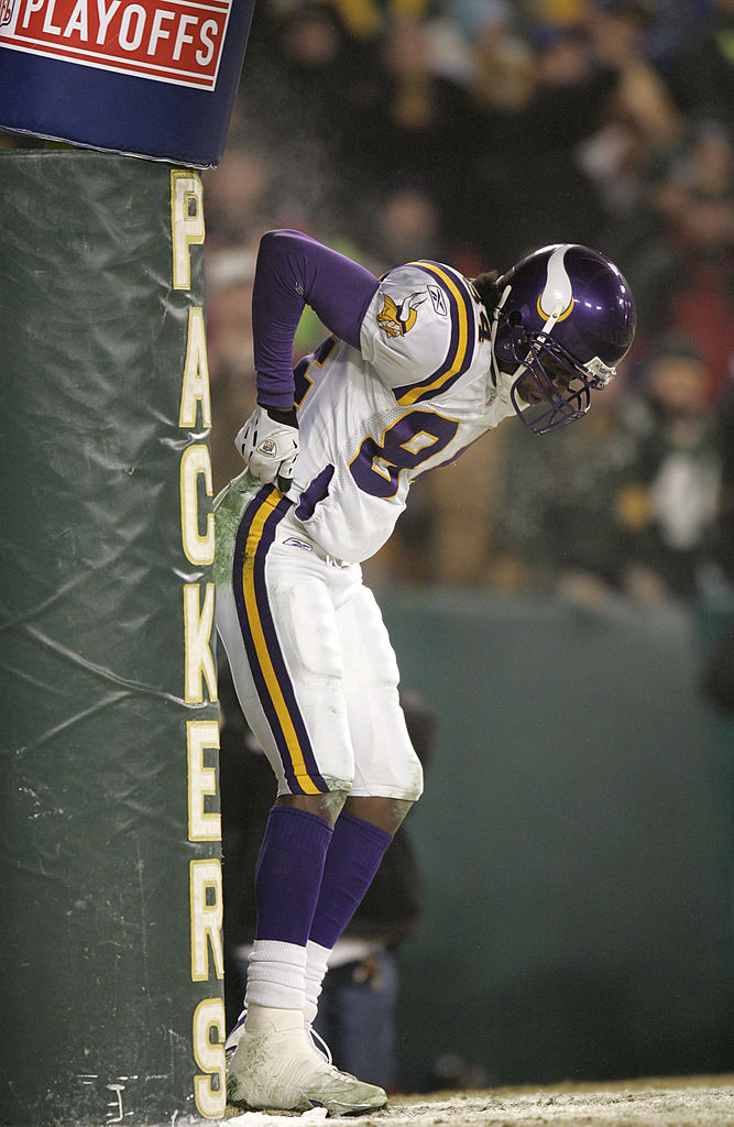 Randy Moss se burló de todos en el mismísimo Lambeau Field