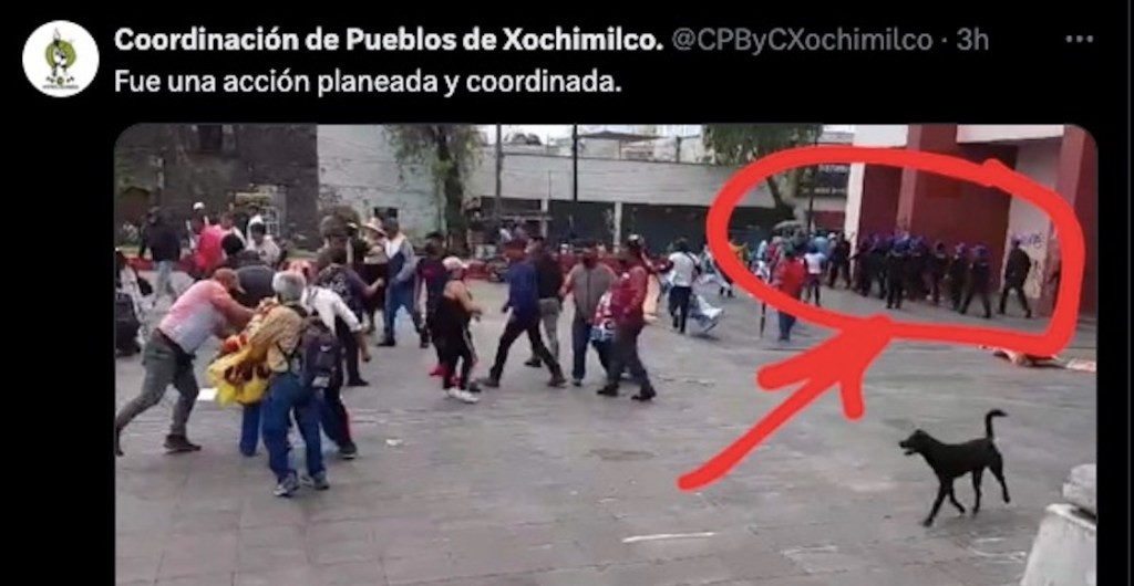 Frente a policías, personas agreden a manifestantes en Xochimilco