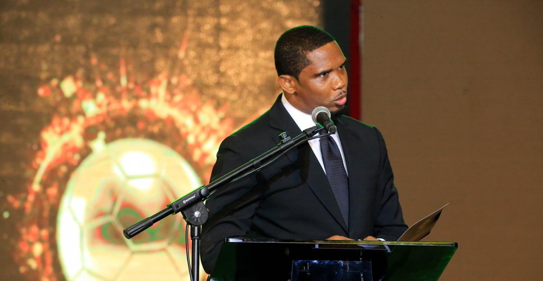 Samuel Eto'o es suspendido 6 meses por la FIFA debido a su actitud antideportiva