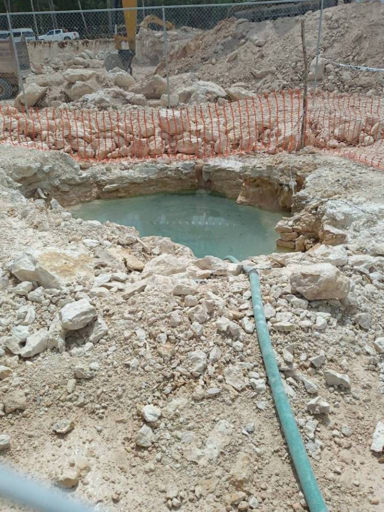 Dinamita rompe manto freático y contamina el agua por construcción del Tren Maya