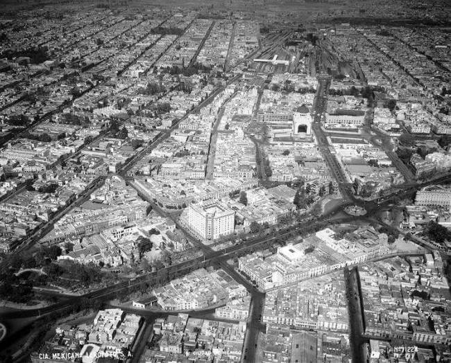 Así se construyó la avenida Insurgentes