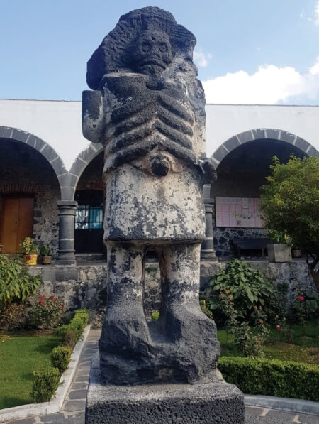 Colección de asombrosas ofrendas en Mixquic