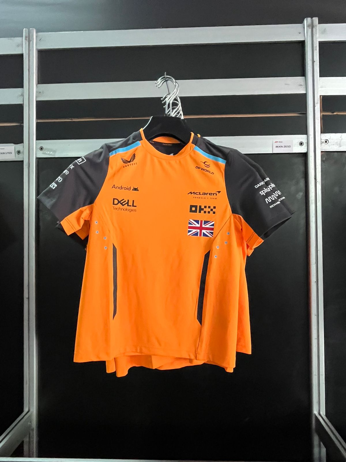 Blusa McLaren