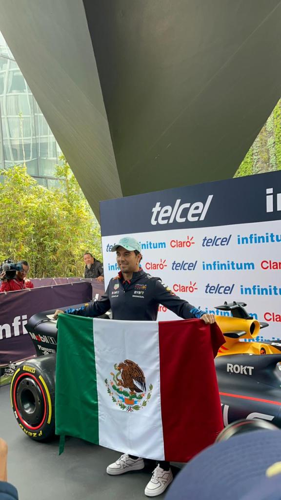 Checo Pérez en México