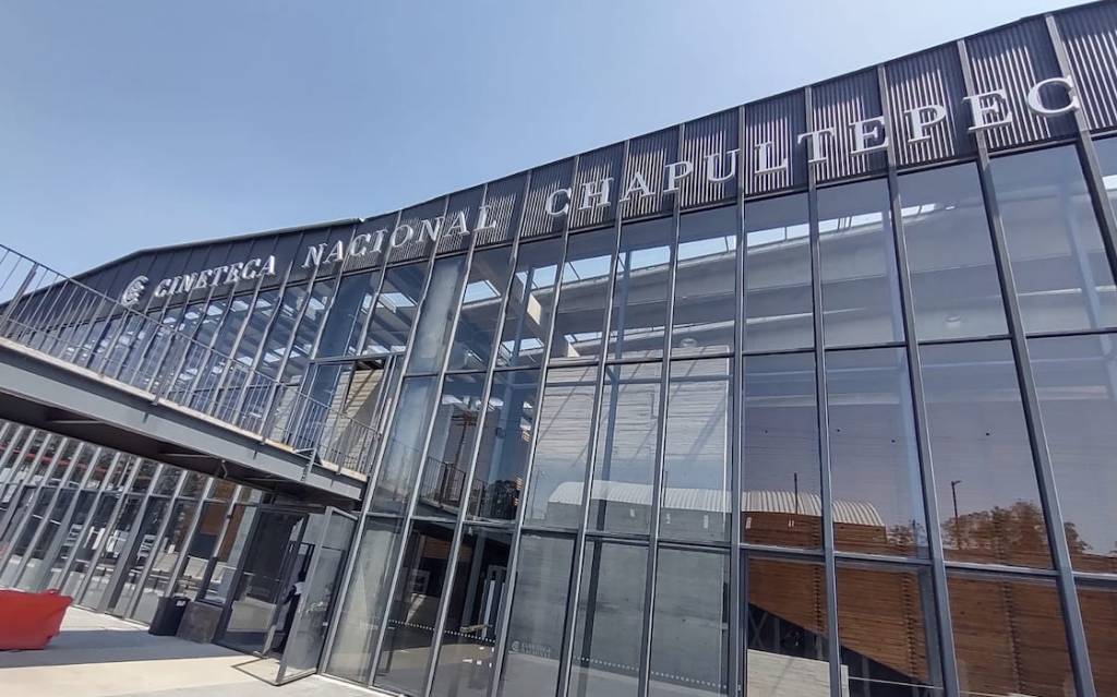 Entrada de la Cineteca Nacional Chapultepec.