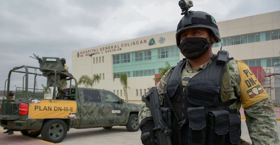 Elementos del Ejército en Hospital General de Culiacán, mayo 2020