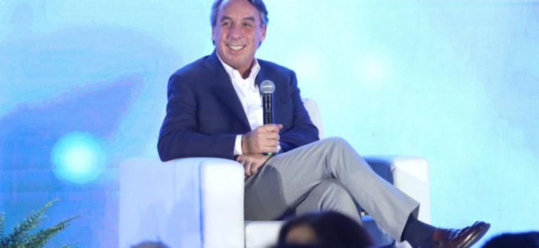 Emilio Azcárraga pide licencia como presidente del consejo de Televisa por 'FIFAGate'