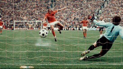 Johan Neeskens en al final de Alemania 1974