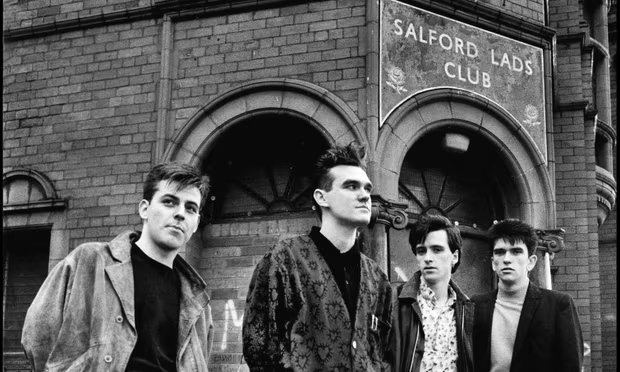 Morrissey dona 50 mil libras para salvar el 'Salford Lads Club' en Manchester