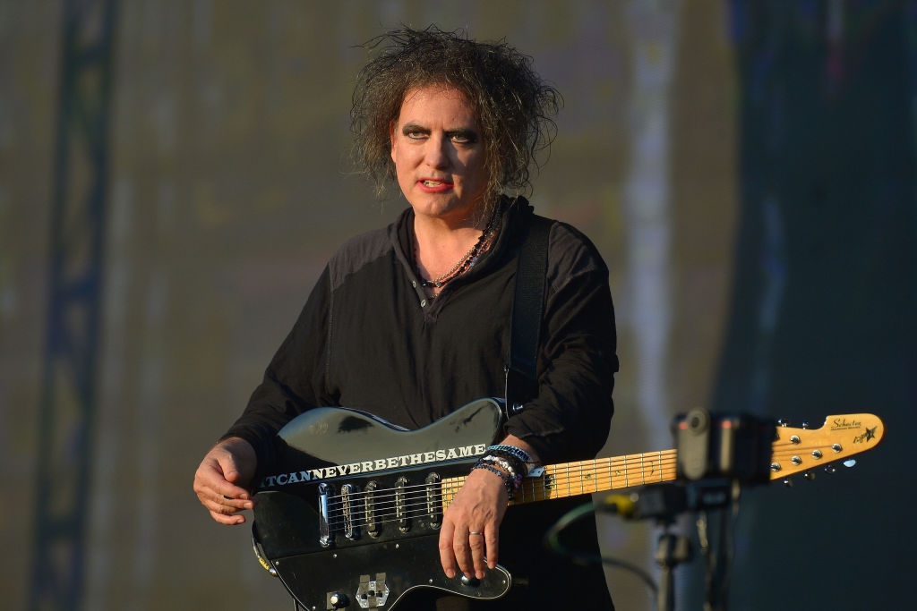 retiro the xcure robert smith