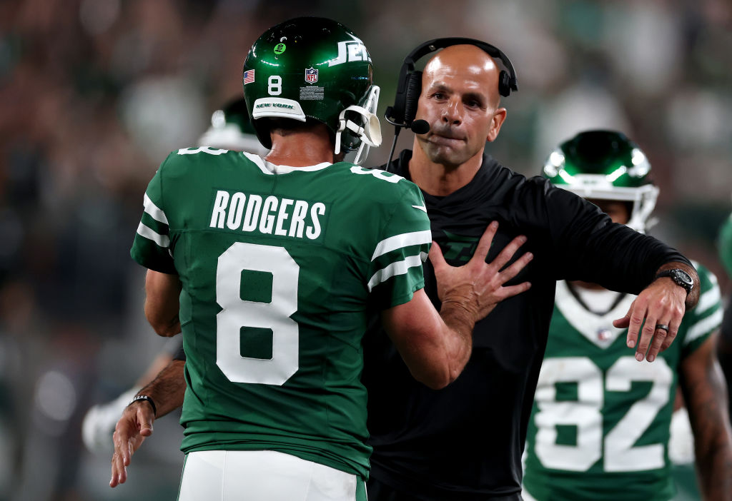 ¿A-Rodgers fue el causante del despido del coach?