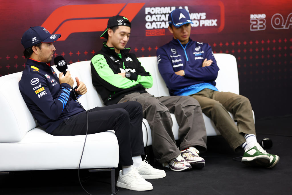 Checo Pérez en conferencia de prensa