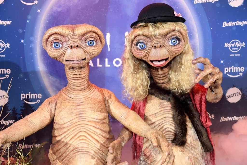 Heidi Klum disfraza de E.T. en Halloween