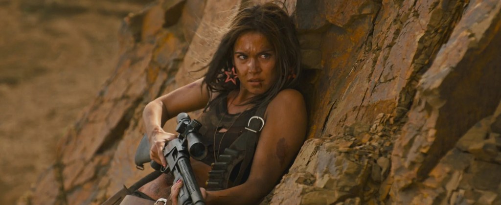 Matilda Lutz como Jen en 'Revenge'