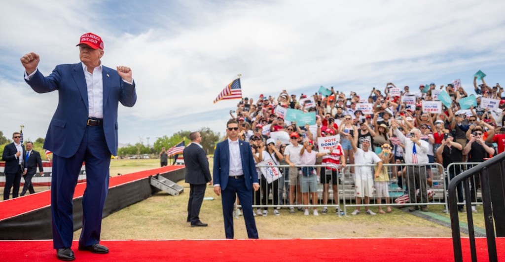 El polémico baile de Trump llega al deporte como festejo y propaganda política