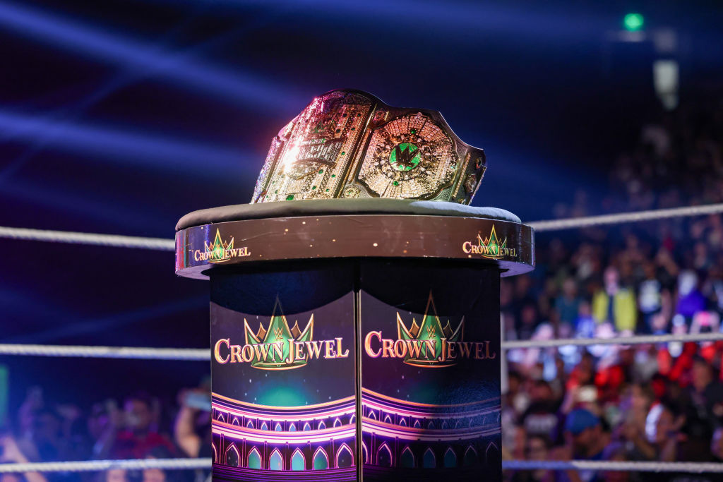 Cartelera y dónde ver WWE Crown Jewel 2024 en México