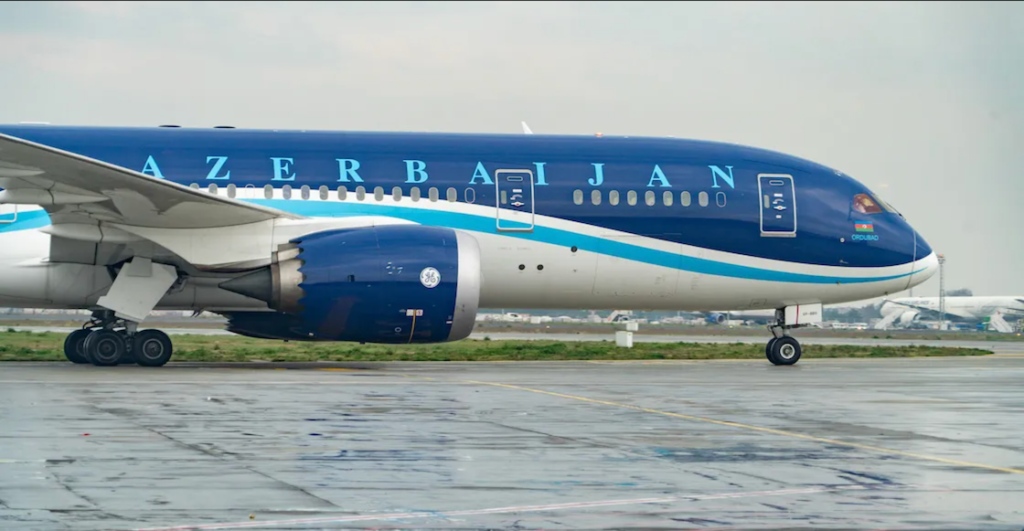 avion-azerbaijan-airlines-ucrania-rusia-2