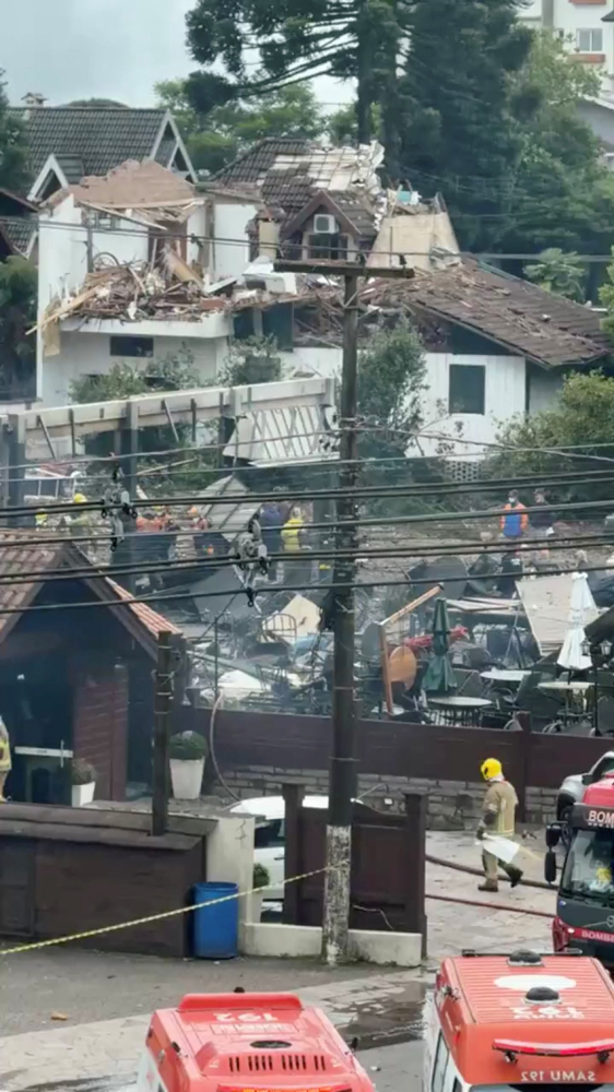 Avioneta cae en una posada de Brasil; no se reportan sobrevivientes 